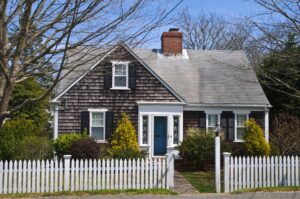 house with white picket fence 